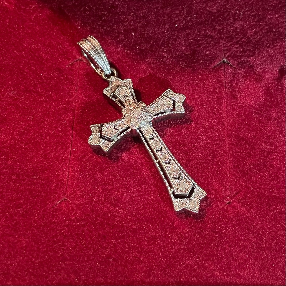 Affinity Diamond Sterling Silver (925) Cross Pendant
